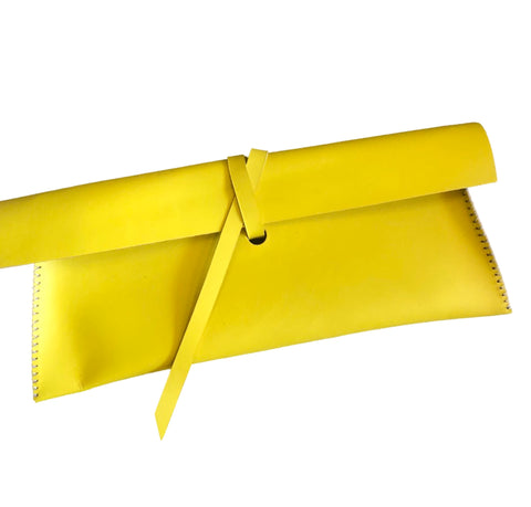 Wrap clutch