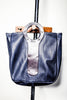 B22 CIRCLE HANDLE TOTE