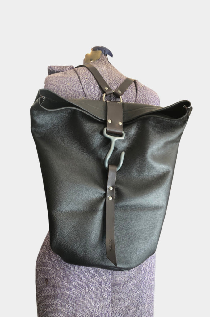 dean leather backpack B37 BACKPACK